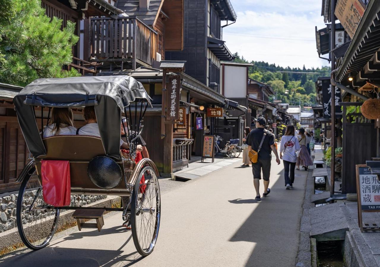 Отель 筋肉と自然と遊ぶ宿 田島館 Такаяма Экстерьер фото